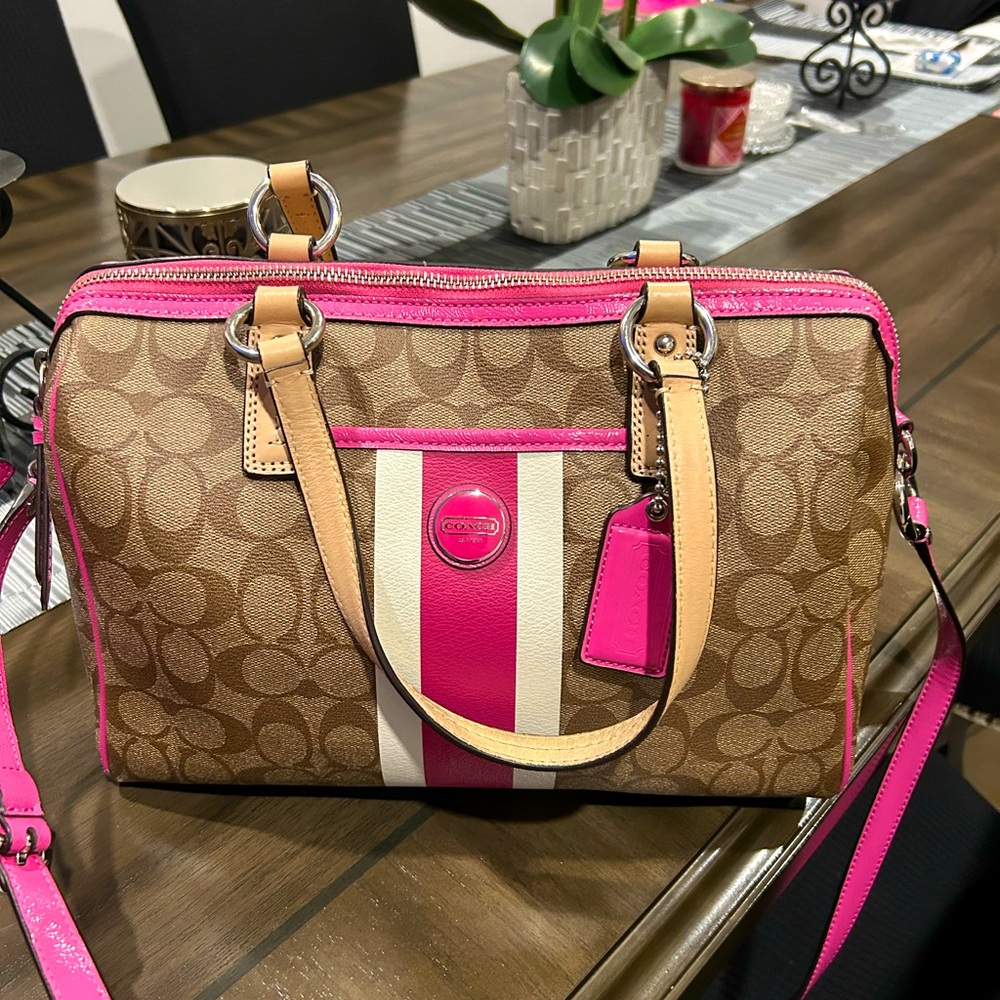 Mid size Coach purse